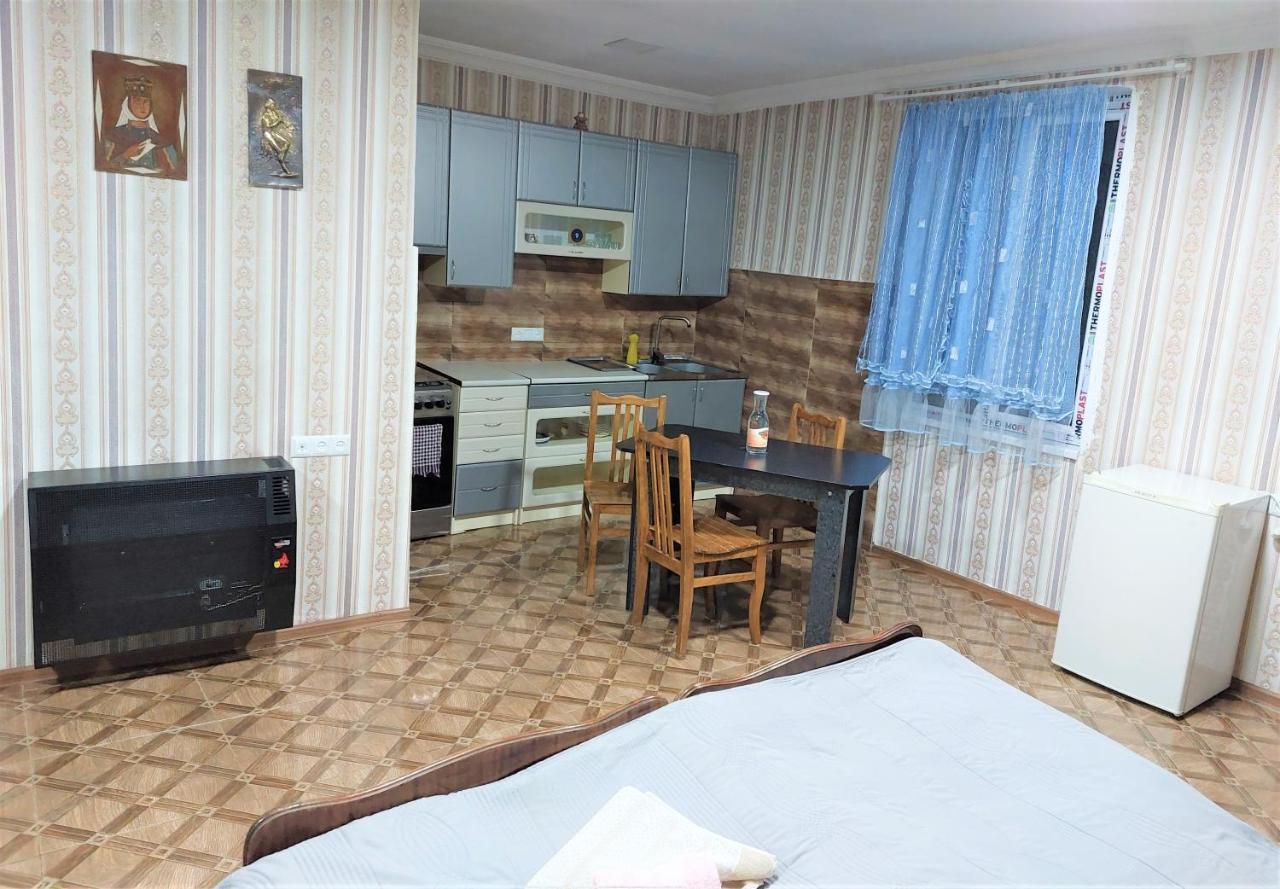 Apartment Beso Koutaïssi Extérieur photo